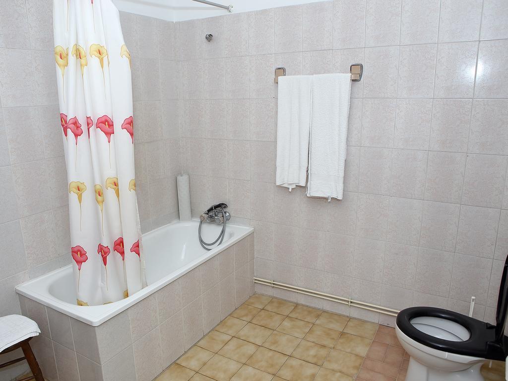 Residencial Albergaria Paredes de Coura Exterior photo